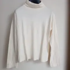 ホワイト タートルネック Lサイズ