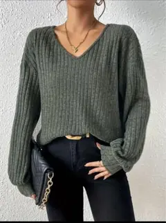 オリーブグリーン Vネックリブニット Lサイズ