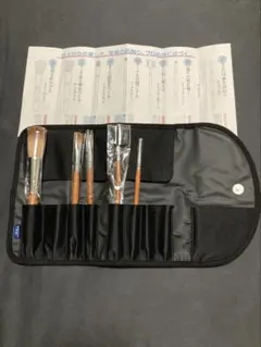 DHC メイクブラシ 5本セット 専用ケース付のサムネイル