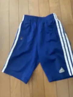 adidas 青 ハーフパンツ 3本ライン