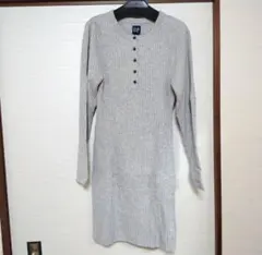 【ほぼ未使用/ 美品】GAP ニットワンピース グレー