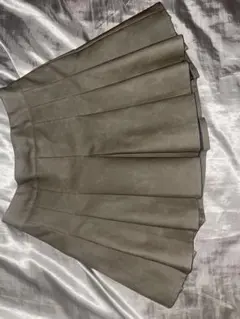 グレー プリーツスカート ゴム入り
