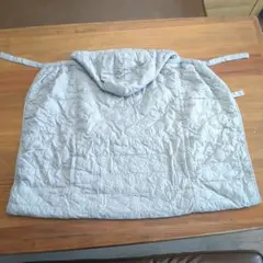 UNIQLO　ライトウォームパデッド2wayブランケット　防寒ケープ　グレー星柄