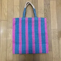 Item thumbnail for item b13df217-126d-46d5-936c-a43572e337bf