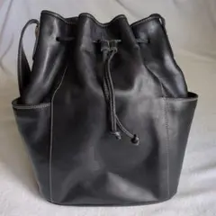 Lancel　ヴィンテージ本革製ブラック巾着ショルダーバッグのサムネイル