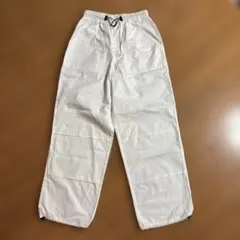 【新品未使用】ビーアンドエム　ホワイトパラシュートパンツ⭐︎Mサイズ