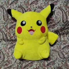 初代レア手を挙げたピカチュウ ぬいぐるみ トミー - メルカリ