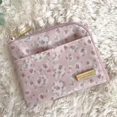【人気色♪】＊　リバティ　外ポケット付きカード⭐︎マルチポーチ　＊