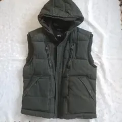ダークグリーン フード付き キルティングベスト