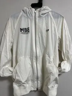 Item thumbnail for item e96eeac9-7fe4-472b-ab71-876076a0c56c