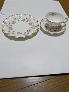 2025年最新】ロイヤルクラウンダービー ロイヤルアントワネット