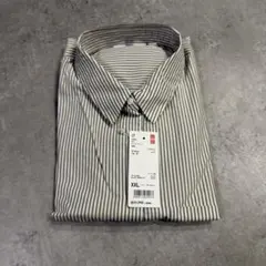 新品タグ付き　UNIQLO ユニクロ　EFCストライプシャツ　長袖　XXLのサムネイル