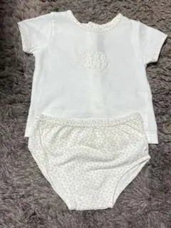 レア　burberryベビー Tシャツ パンツセット B刺繍