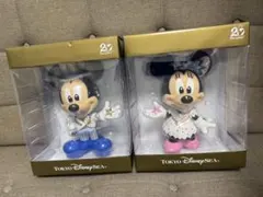 【送料込、新品未開封】アブーズバザール　フィギュア ミッキー ミニー 2点セット