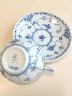 ロイヤルコペンハーゲン　ブルーフルーテッドハーフレース　ペアティーカップ＆ソーサ