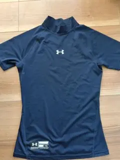 Under Armour ネイビー ハイネック アンダーシャツ