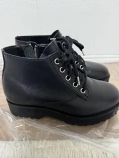 Item thumbnail for item ba8f06f2-c850-49f8-9fa2-8fe59261afdd