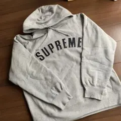 2025年最新】supreme パーカー グレーの人気アイテム - メルカリ