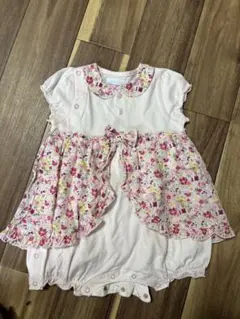 bebeピンク花柄半袖ロンパース80cm
