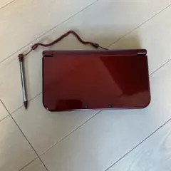 Newニンテンドー3DS LL メタリックレッド