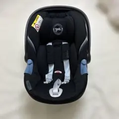 Cybex ベビーシート aton