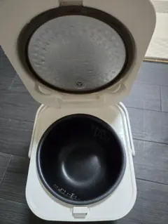 Haier 炊飯器 本体 ホワイト動作良好のサムネイル
