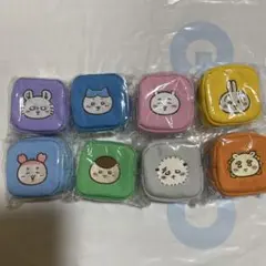 ちいかわ カラビナつき刺繍スクエアミニポーチ コンプリートセット