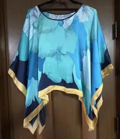 祝日割！スカーフ　ブラウス