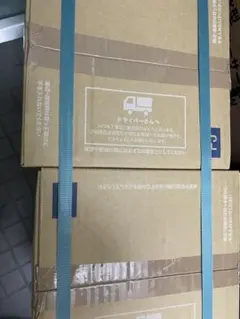 ミネラルウォーター 段ボール箱のサムネイル