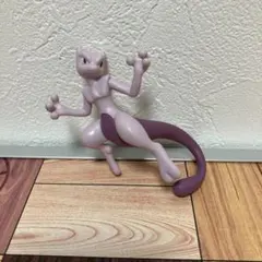 ポケモン　ピカチュウプロジェクト　ミューツー　フィギュア