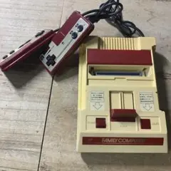 HVC-001 任天堂ファミコン　動作確認済み　ファミリーコンピュータ　本体のみ