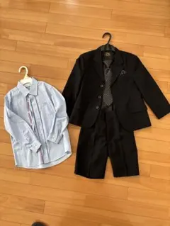 入学式フォーマルスーツとシャツセット　120cm