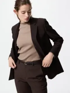 【新品】UNIQLO リブハイネック T