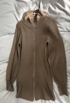 earth music&ecology ベージュ　ニットワンピース