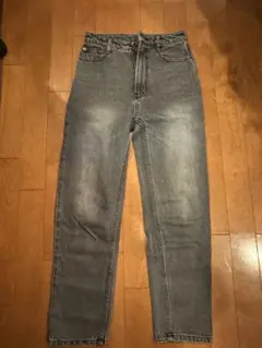 ALEXIA STAM レギュラーテーパードデニムパンツ