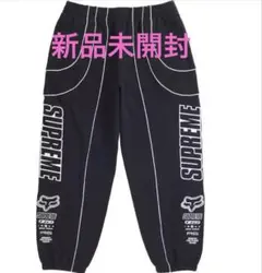 シュプリーム　パンツ　MサイズFOXRACING ボックスロゴジャージ シュプリーム パンツ MサイズFOXRACING ボックスロゴジャージ - メルカリ