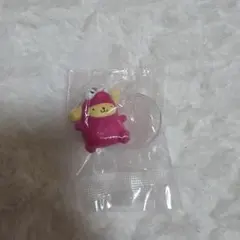 クレヨンしんちゃん　サンリオコラボ　ガチャ　ポムポムプリン