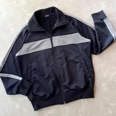 Item thumbnail for item 8bf4fc2b-4fe4-4879-a8fe-7e737e43c189