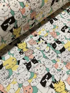 2m コミックス柄　猫　ミント　オックス生地　ハギレ　生地