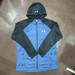 【12日まで】 Under Armour フード付きパーカー 青/黒