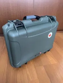 NANUK 925ハードケース（オリーブグリーン）のサムネイル