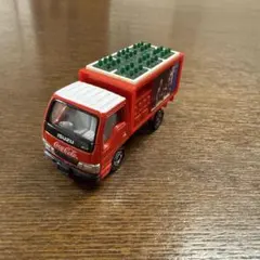 トミカ　トミカくじ8 コカコーラアートコレクション　いすゞエルフルートトラック￼