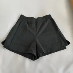 jianna様専用　lululemon ストレッチ ショーツ サイズSのサムネイル