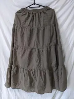 BARNEYS NEW YORK ティアードロングスカート カーキ Lのサムネイル