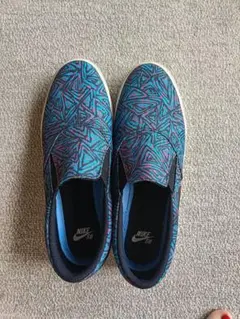 Nike SB スリッポン 青/ピンク/黒 幾何学模様　30cm