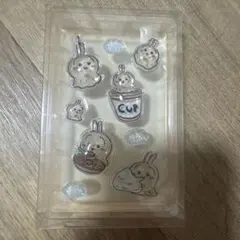 ちいかわ　PUCKCHURU seal シール　うさぎ