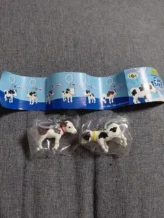 子ウシ アピるチャーム　赤黄