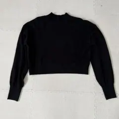 UNIQLO ブラック クロップドニット 長袖 ハイネック