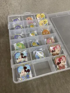 ディズニーオンクラシック　ピンバッジ17個セット