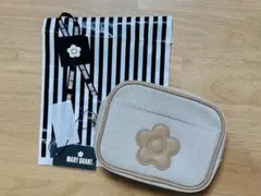 MARY QUANT 花モチーフ ポーチ ベージュ